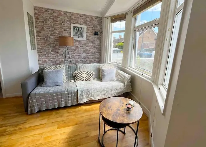 Cosy Flat In Burgess Hill, Sussex