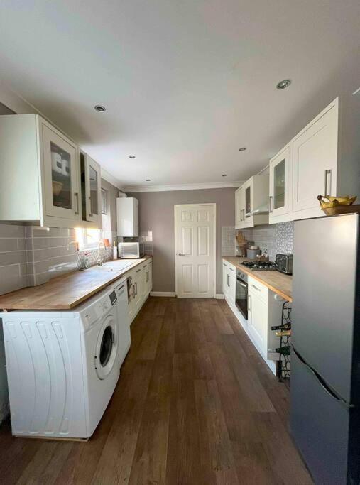Cosy Flat In Burgess Hill, Sussex