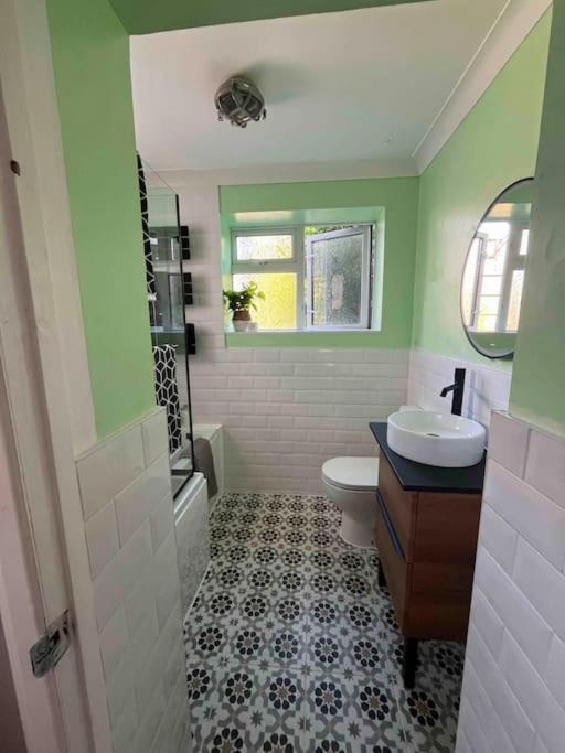 Cosy Flat In Burgess Hill, Sussex Burgess Hill