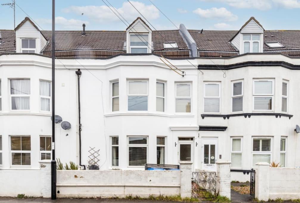 Cosy Flat In Burgess Hill, Sussex Burgess Hill